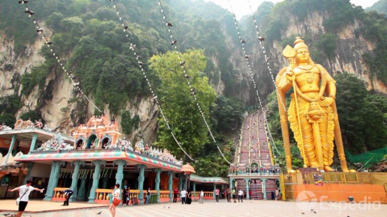 Explore the Batu Caves in Kuala Lumpur, Malaysia